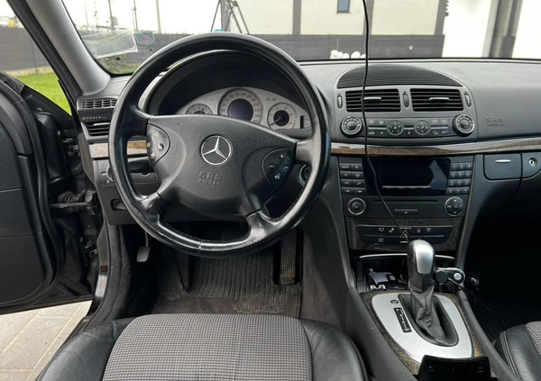 Mercedes-Benz Klasa E cena 14900 przebieg: 502548, rok produkcji 2004 z Gniewkowo małe 407